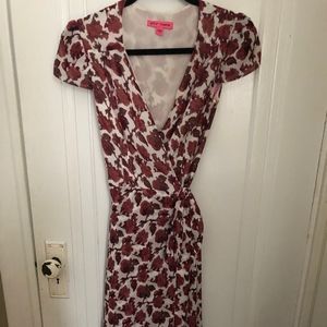 Betsy Johnson Floral Wrap Dress Cap Sleeve